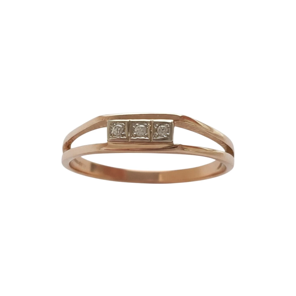 Кольцо с фианитом из красного золота 585 пробы