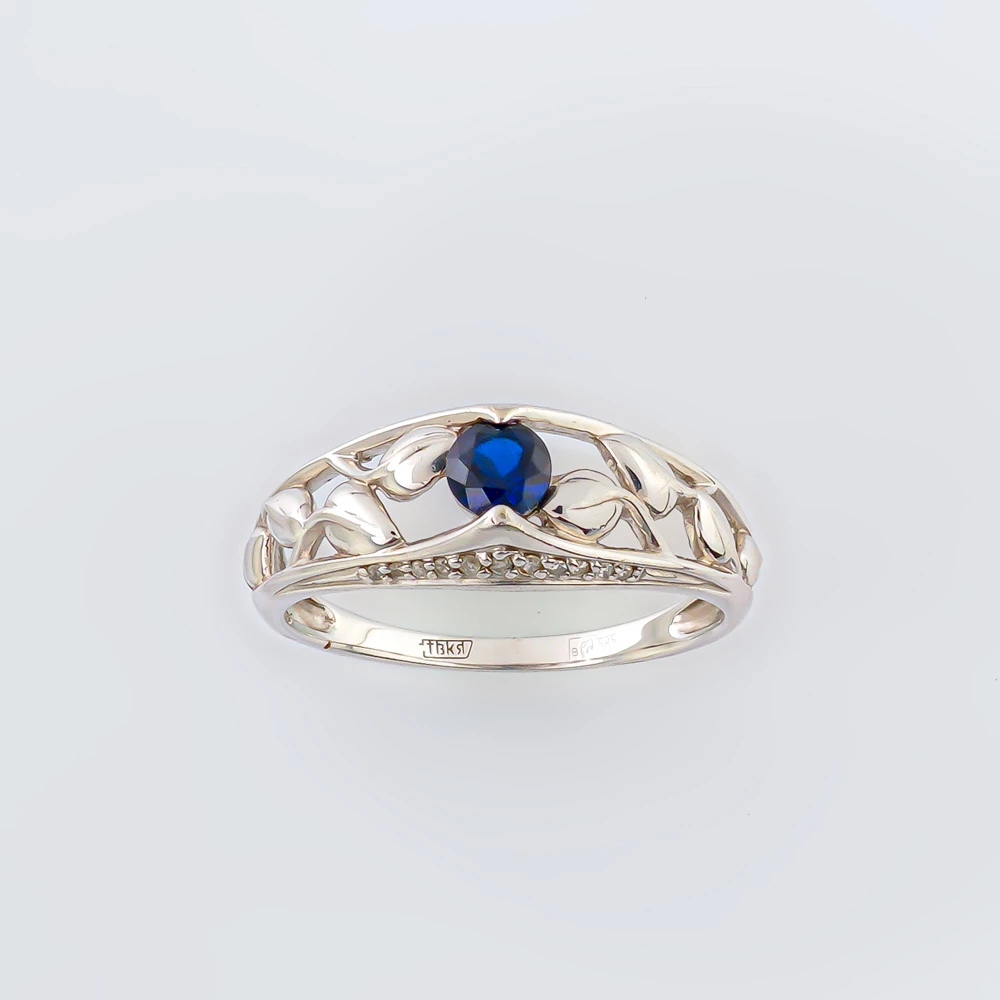Кольцо с сапфиром синтетическим из белого золота 585 пробы
