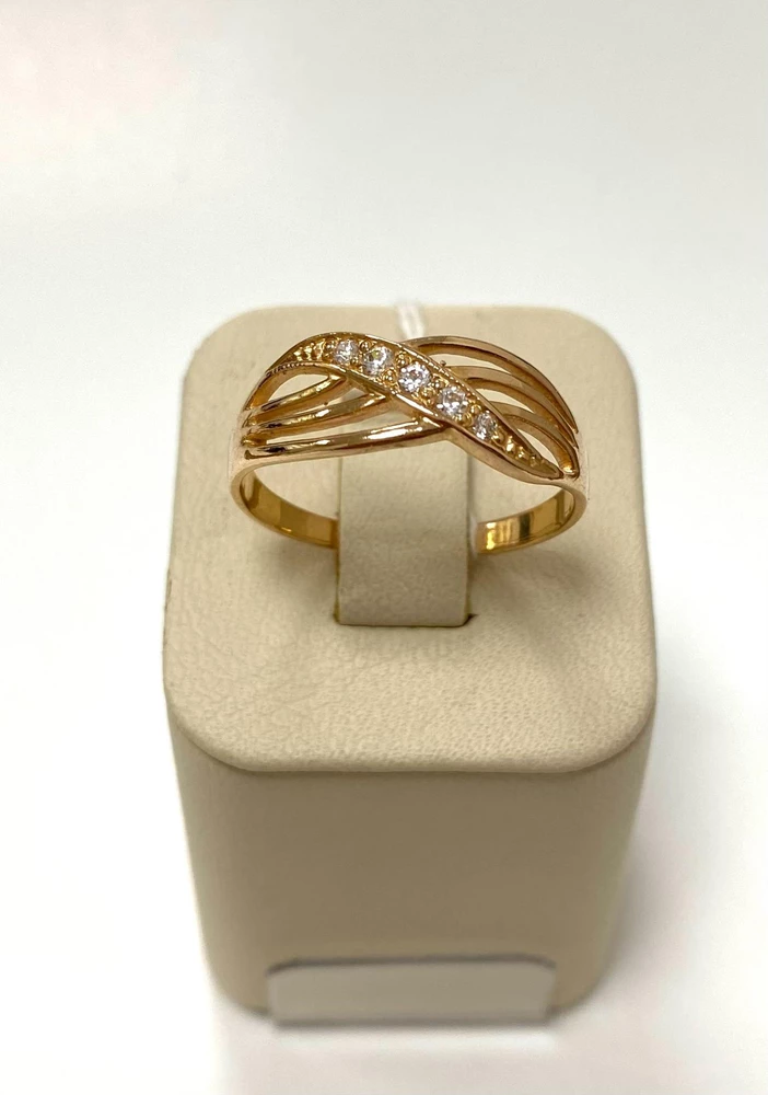 Кольцо с фианитом из красного золота 585 пробы