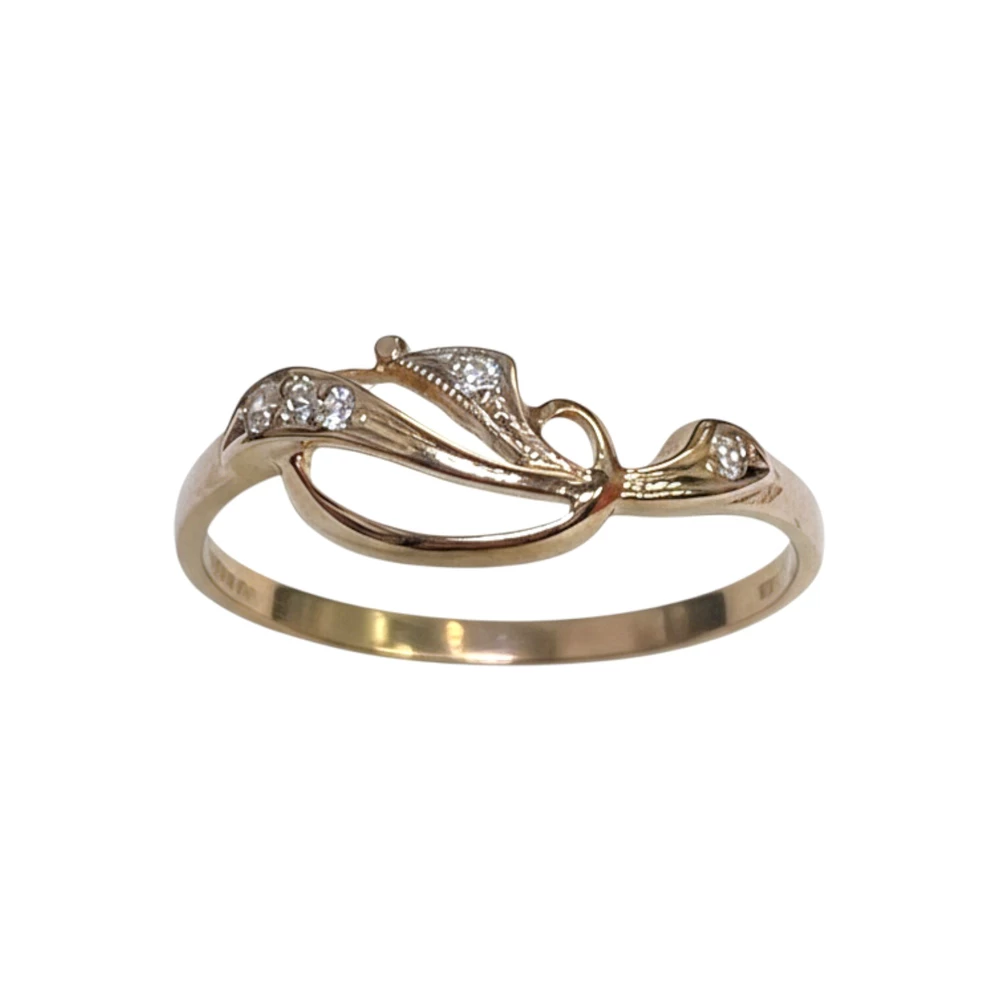 Кольцо с фианитом из красного золота 585 пробы Кольцо с фианитом из красного золота 585 пробы