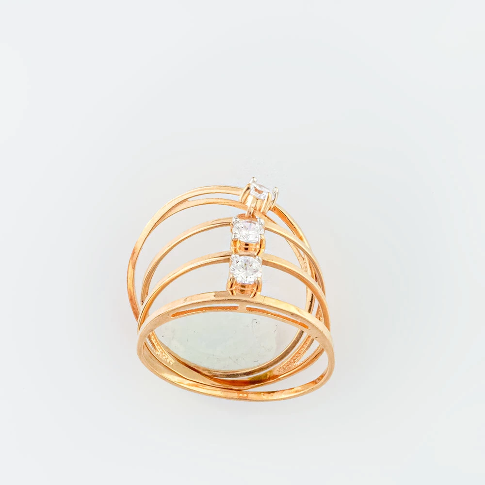 Кольцо с фианитом из красного золота 585 пробы Кольцо с фианитом из красного золота 585 пробы