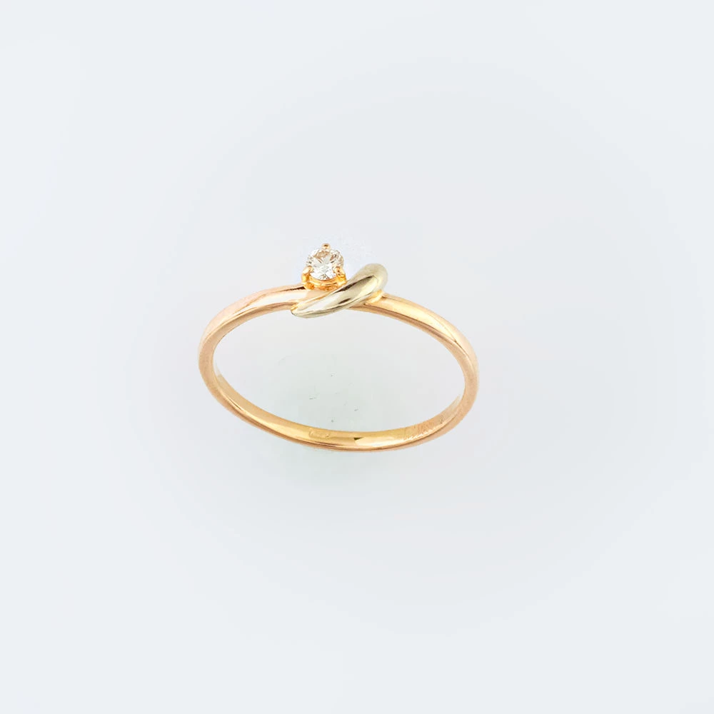 Кольцо с бриллиантом из красного золота 585 пробы