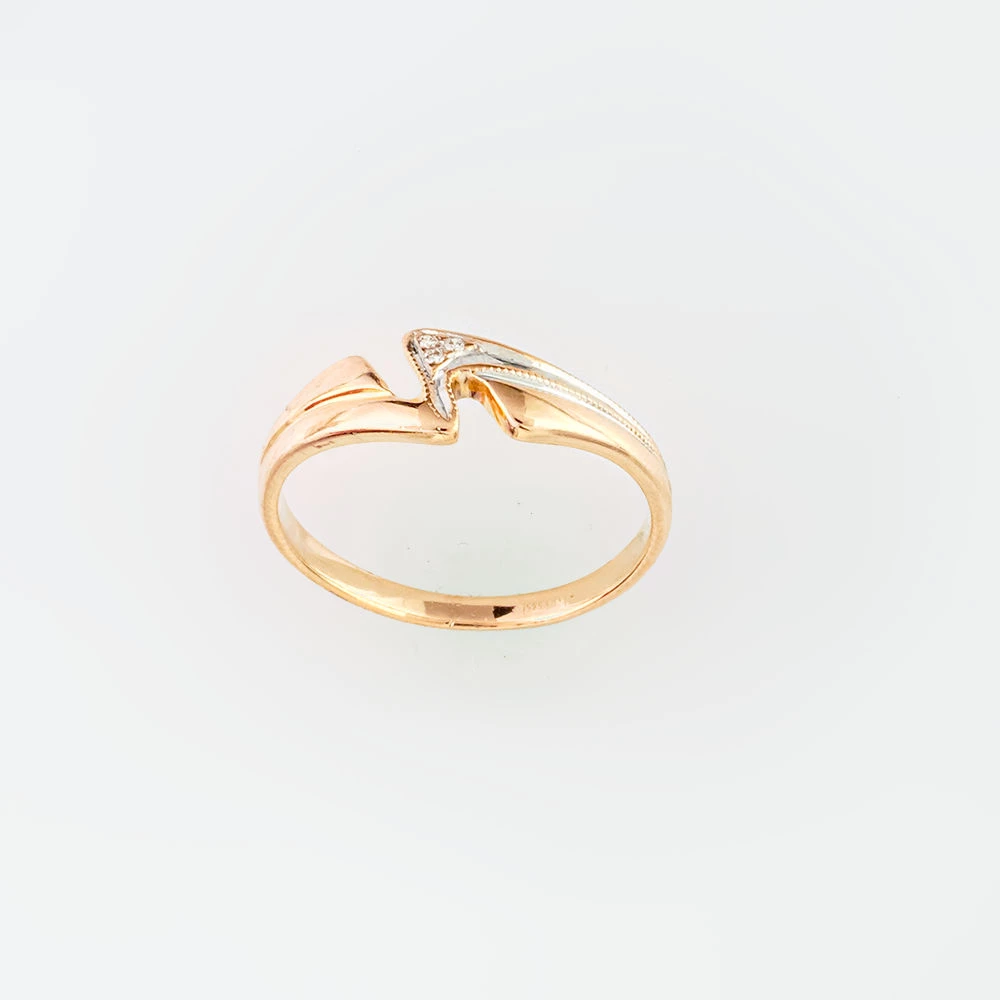 Кольцо с фианитом из красного золота 585 пробы