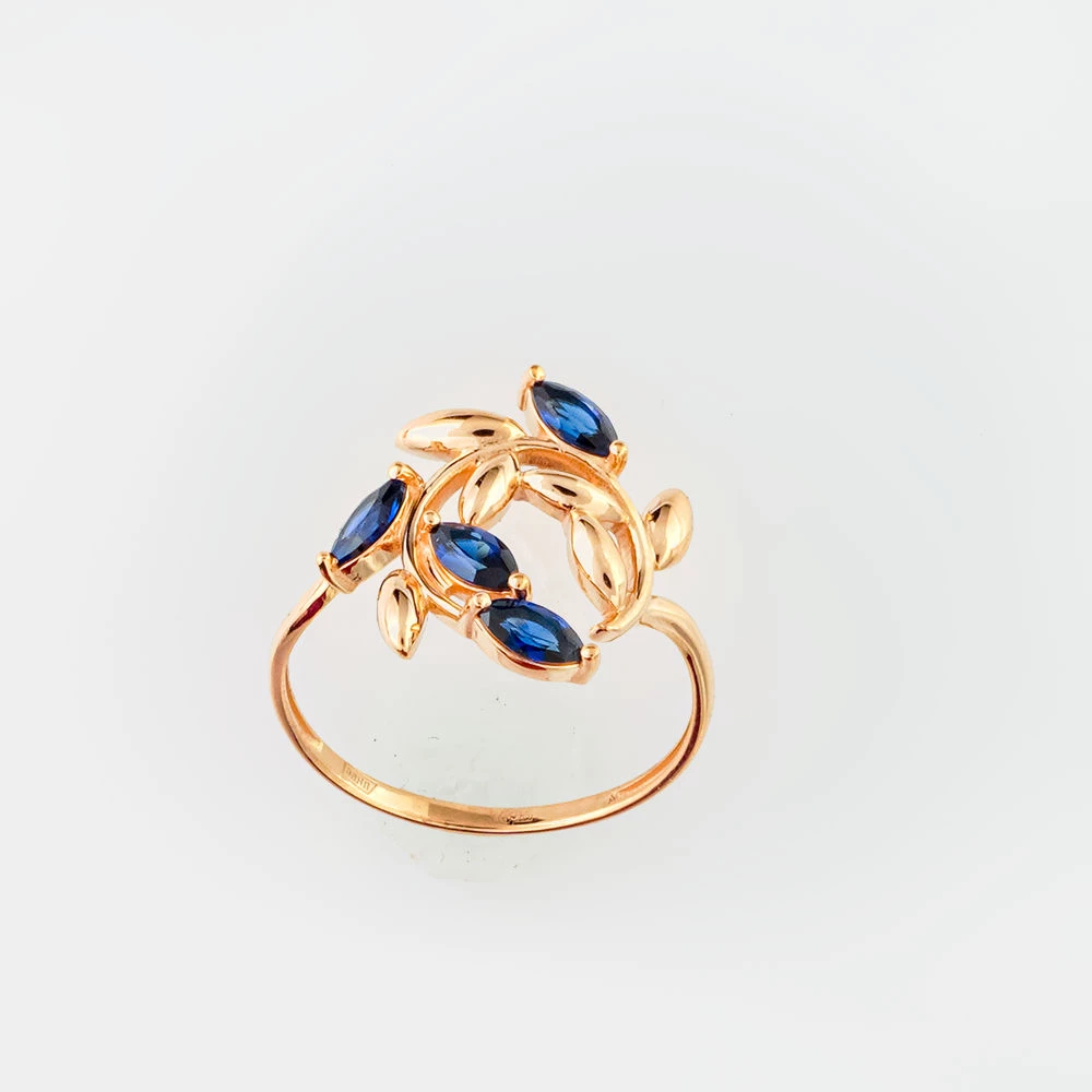 Кольцо с сапфиром синтетическим из красного золота 585 пробы Кольцо с сапфиром синтетическим из красного золота 585 пробы