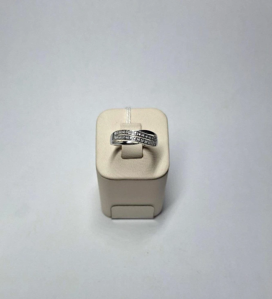 Кольцо с бриллиантом из белого золота 585 пробы