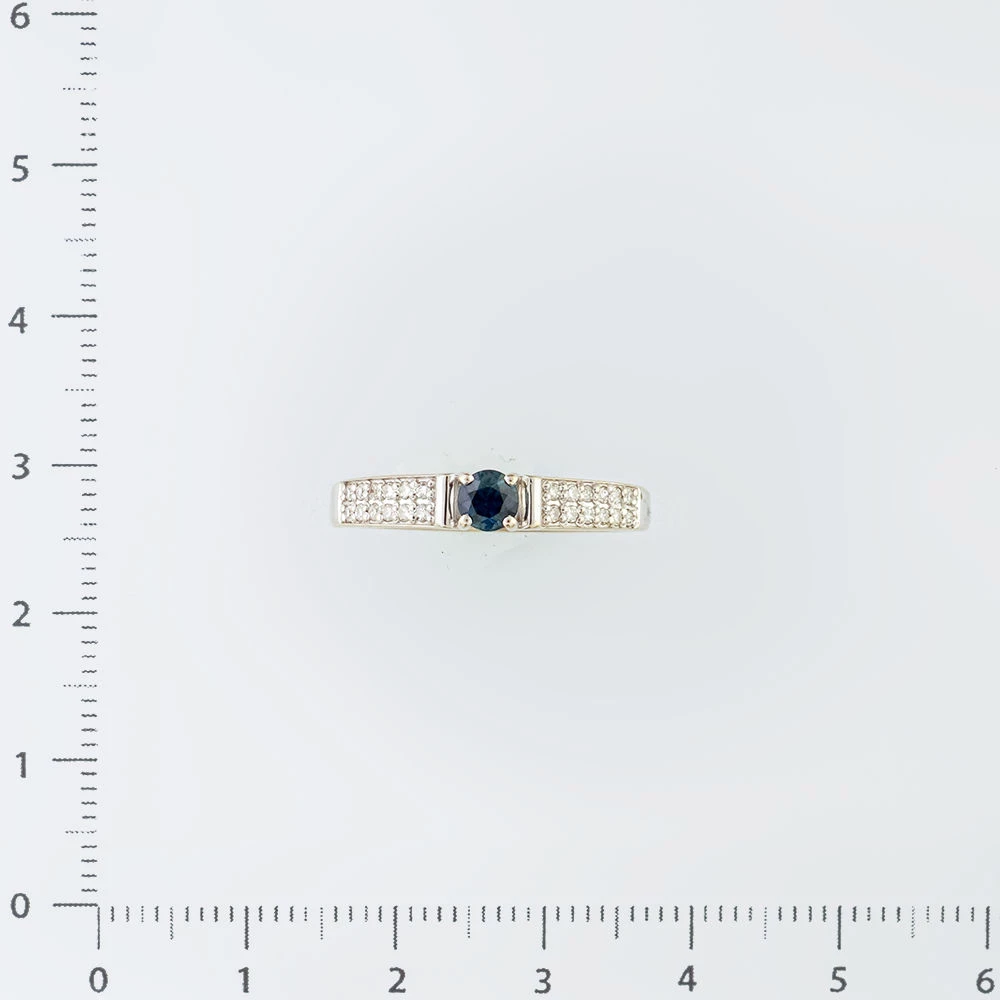 Кольцо с сапфиром из белого золота 585 пробы Кольцо с сапфиром из белого золота 585 пробы