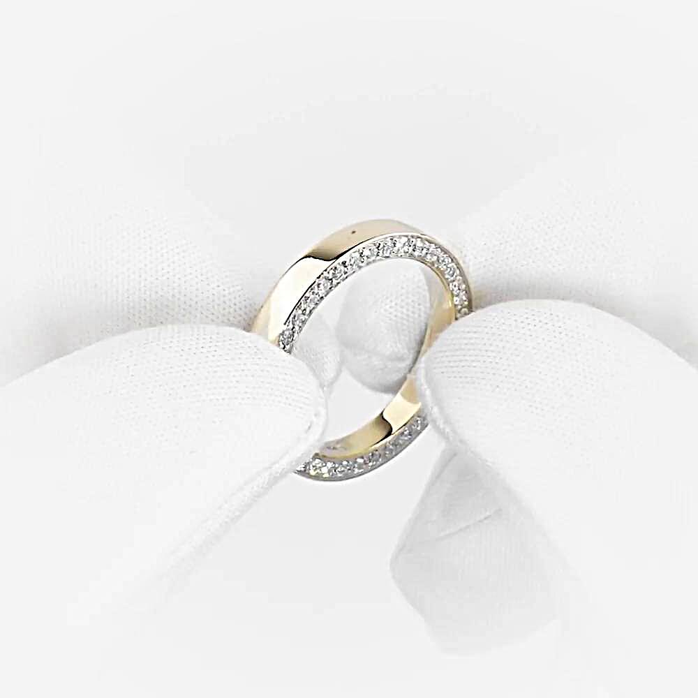 Кольцо с бриллиантом из белого золота 750 пробы