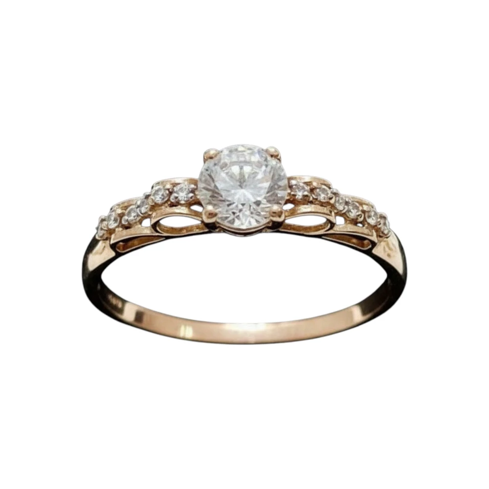 Кольцо с фианитом из красного золота 585 пробы