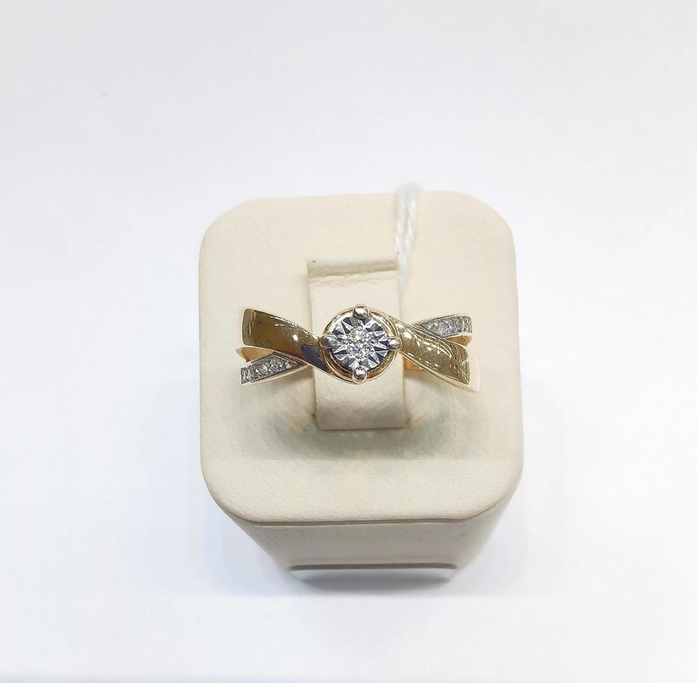 Кольцо с бриллиантом из красного золота 585 пробы