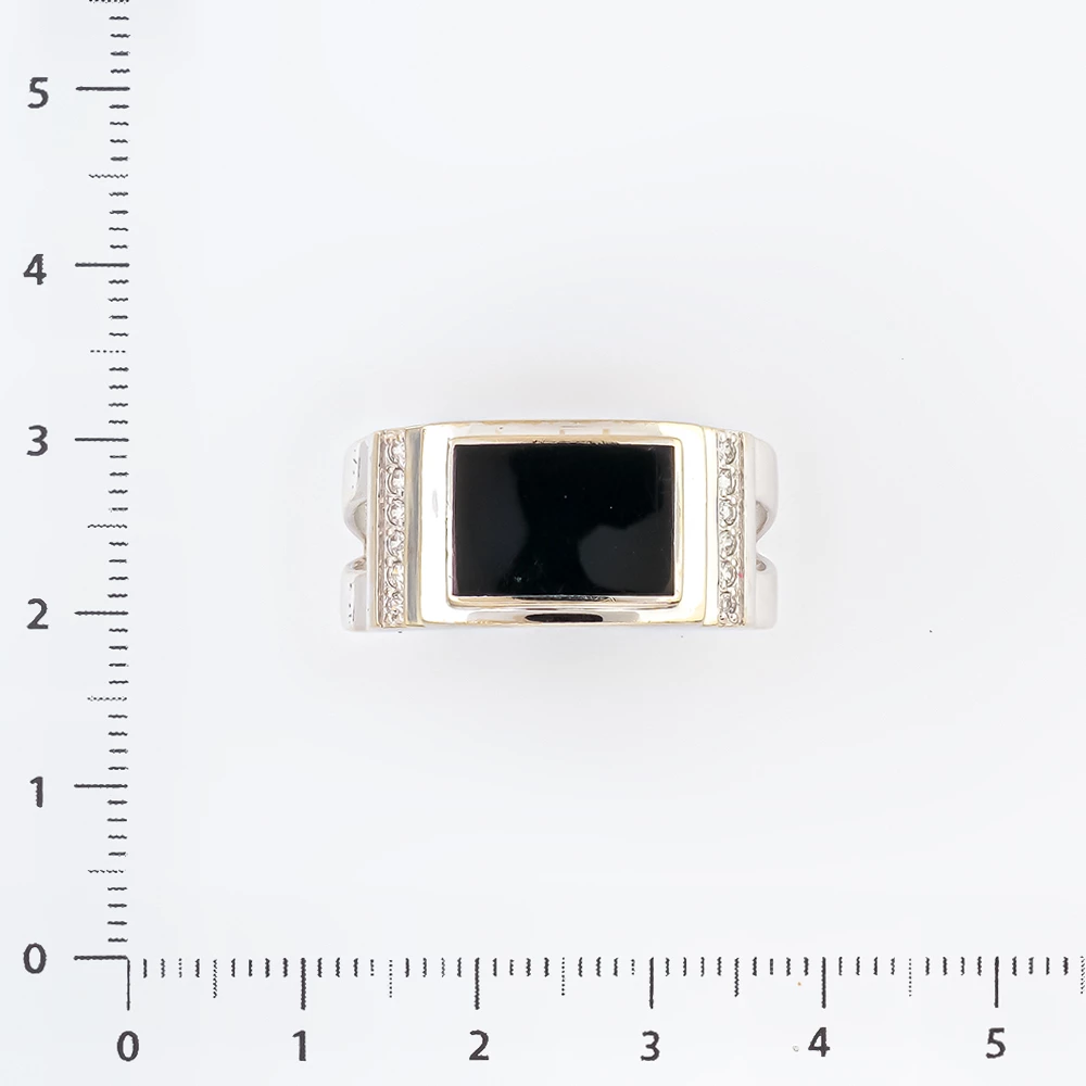 Кольцо с ониксом из белого золота 585 пробы