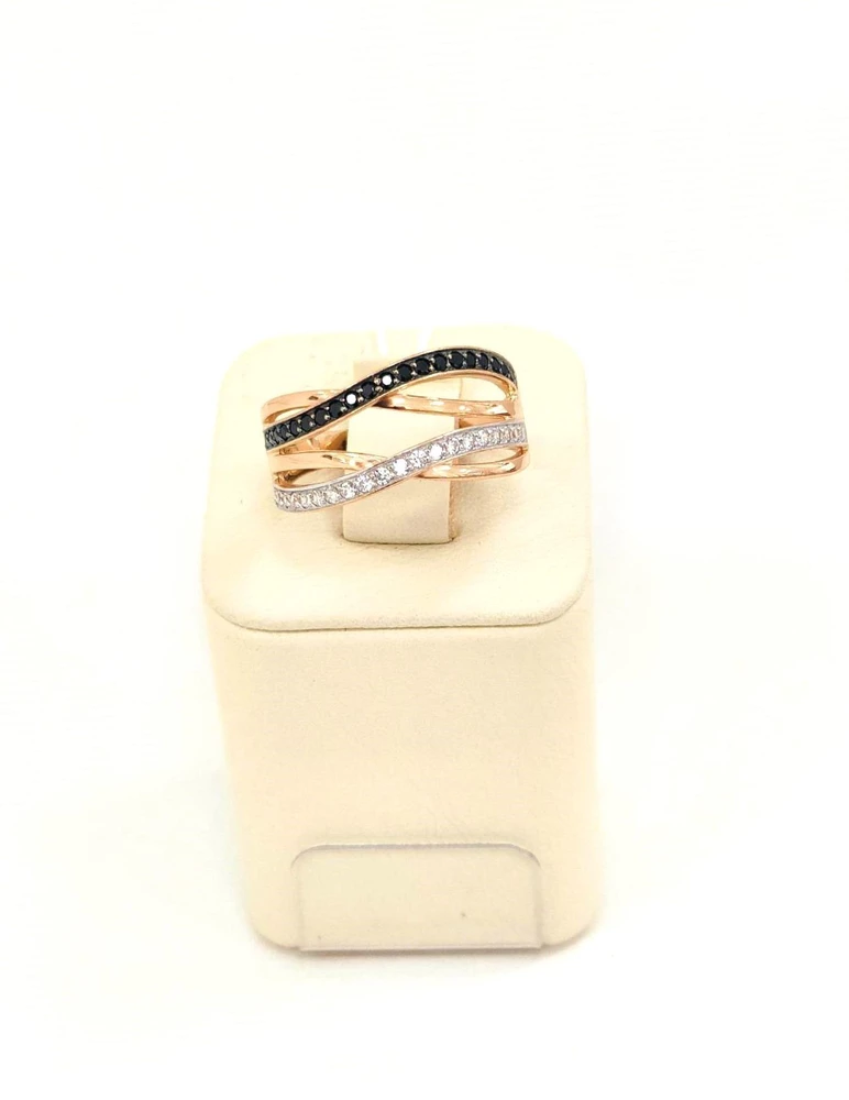 Кольцо с фианитом из красного золота 585 пробы Кольцо с фианитом из красного золота 585 пробы