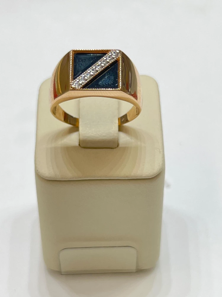 Кольцо с ониксом из красного золота 585 пробы