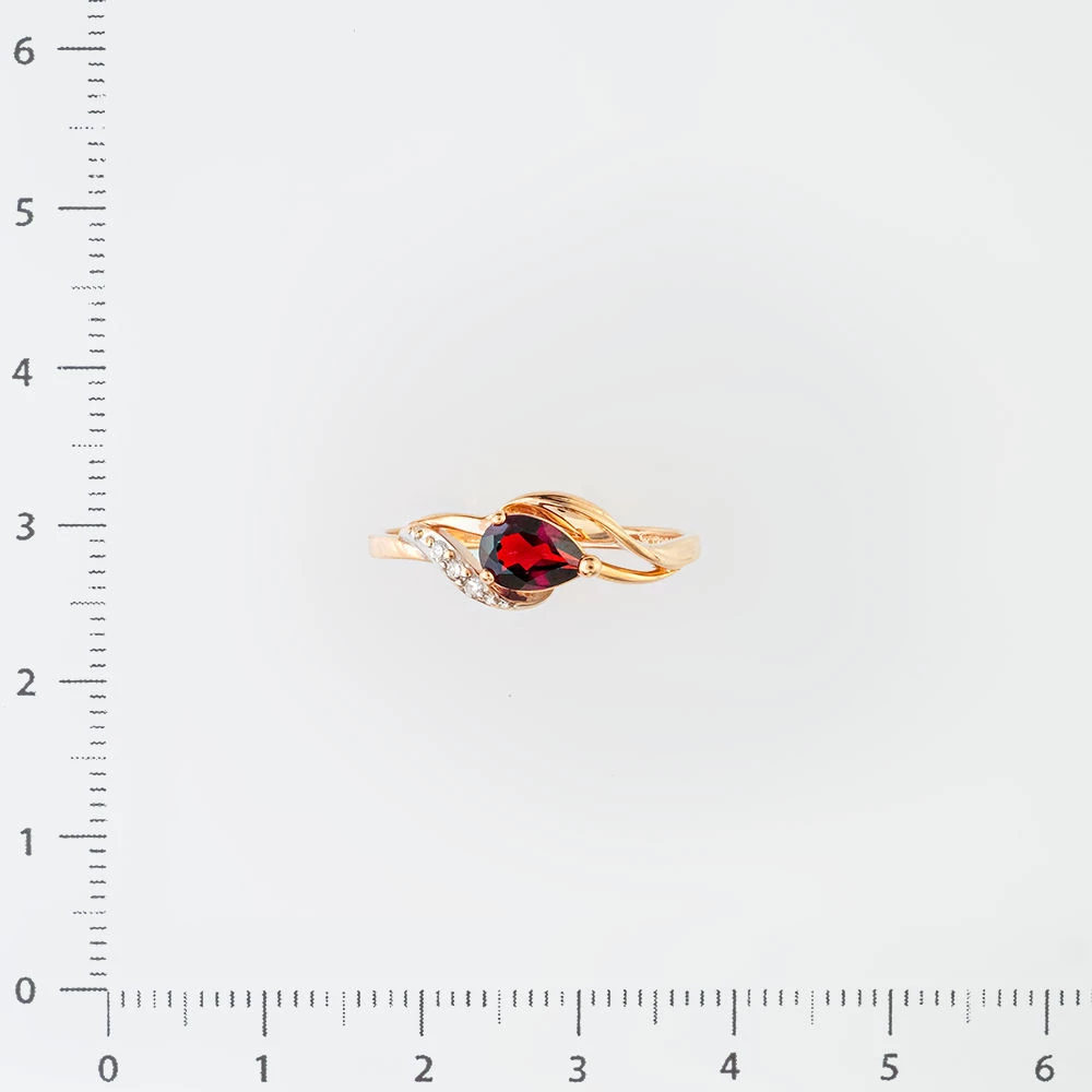 Кольцо с гранатом из красного золота 585 пробы Кольцо с гранатом из красного золота 585 пробы