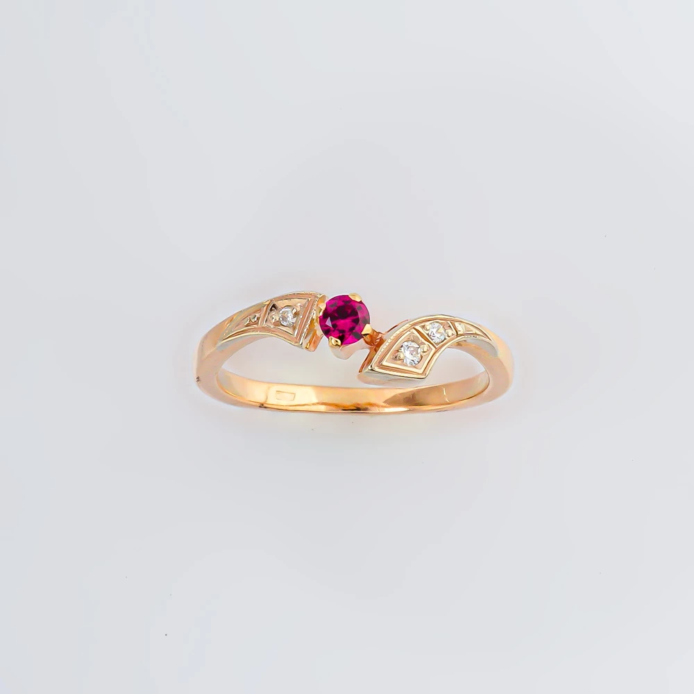 Кольцо с рубином синтетическим из красного золота 585 пробы