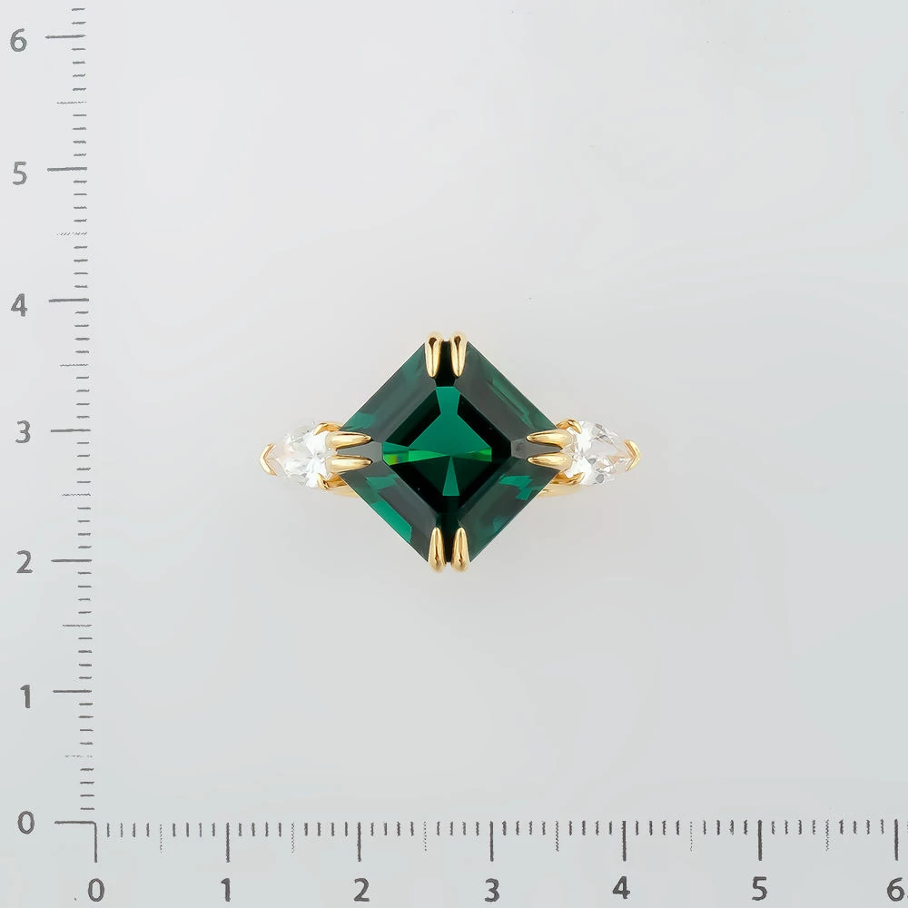 Кольцо с ситаллом из желтого золота 585 пробы Кольцо с ситаллом из желтого золота 585 пробы