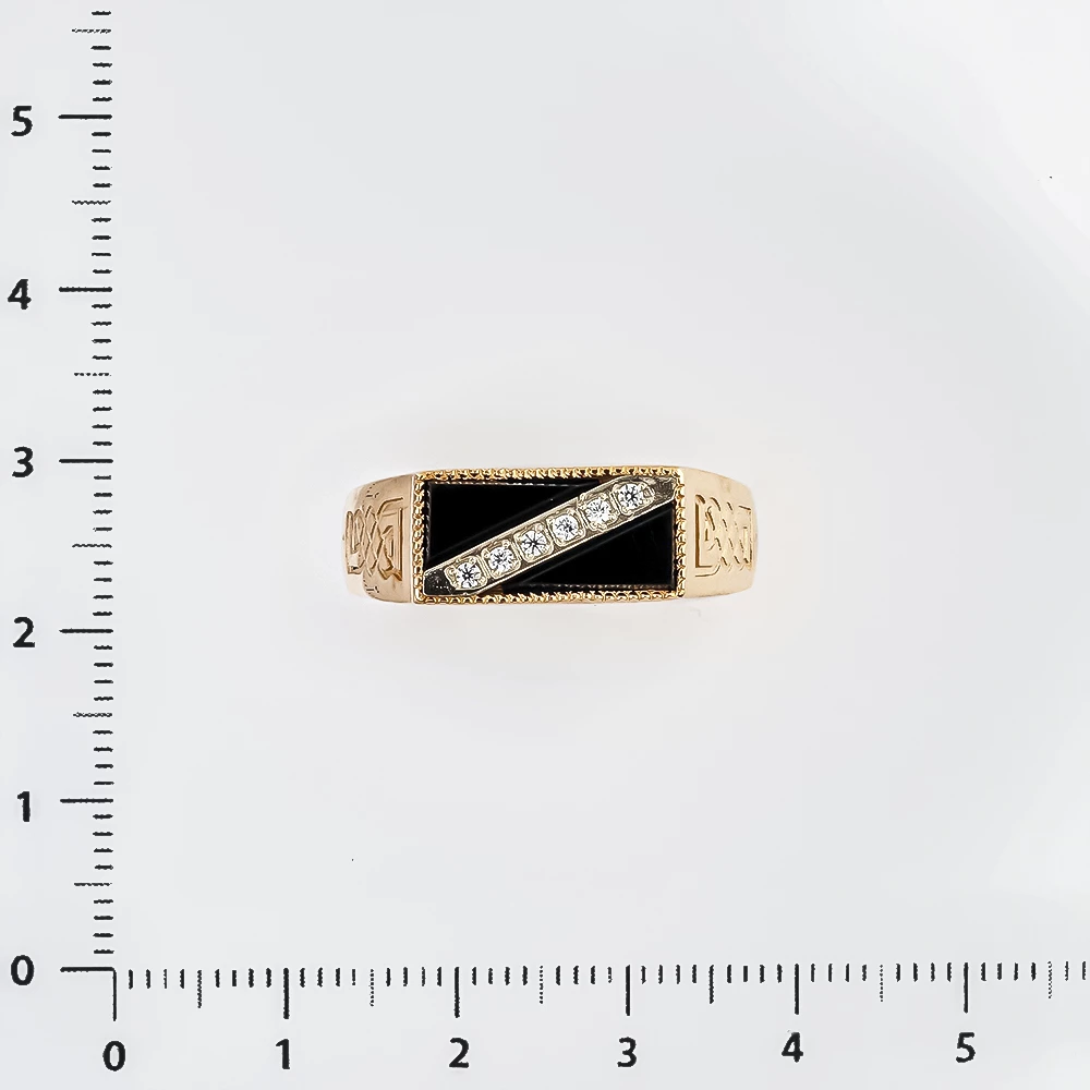 Кольцо с ониксом из красного золота 585 пробы