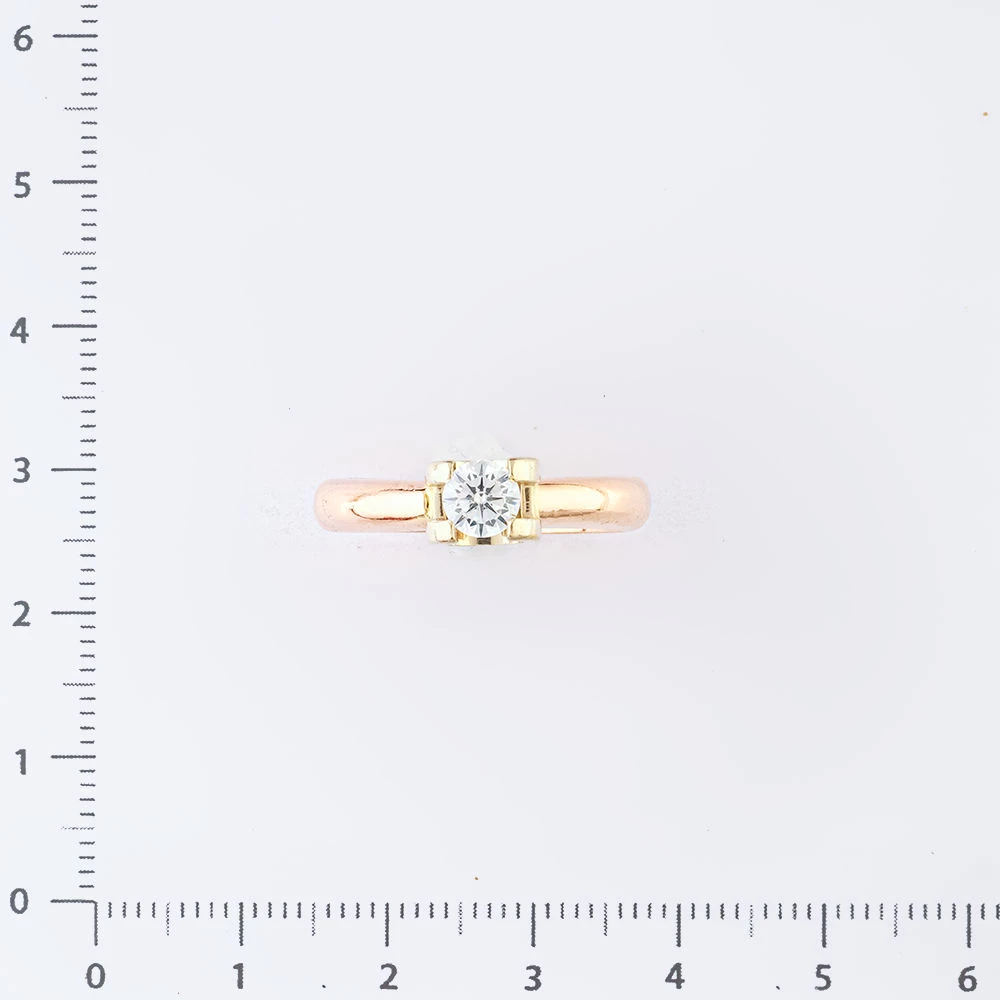 Кольцо с фианитом из красного золота 585 пробы