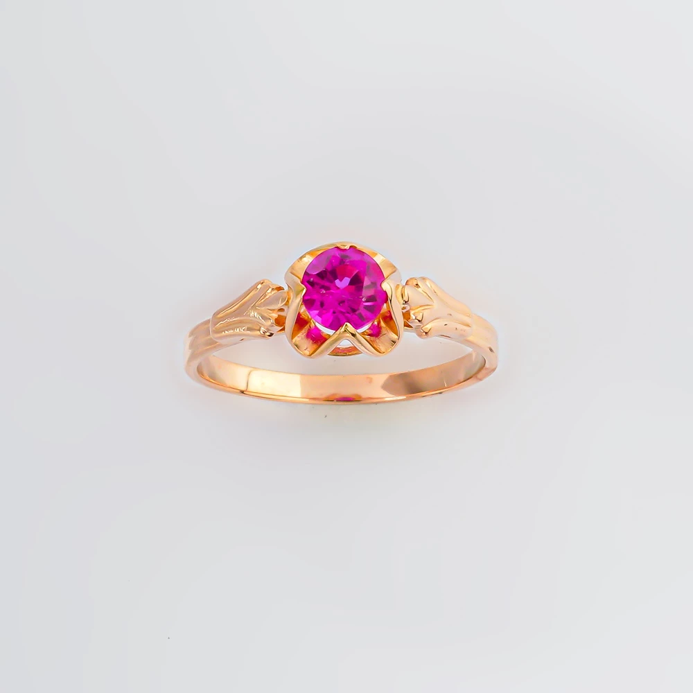 Кольцо с фианитом из красного золота 583 пробы Кольцо с фианитом из красного золота 583 пробы