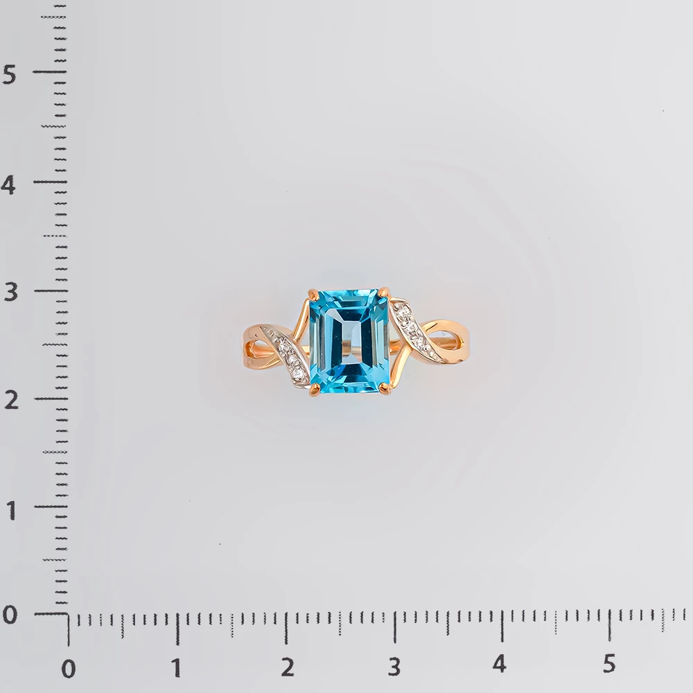 Кольцо с топазом из красного золота 585 пробы