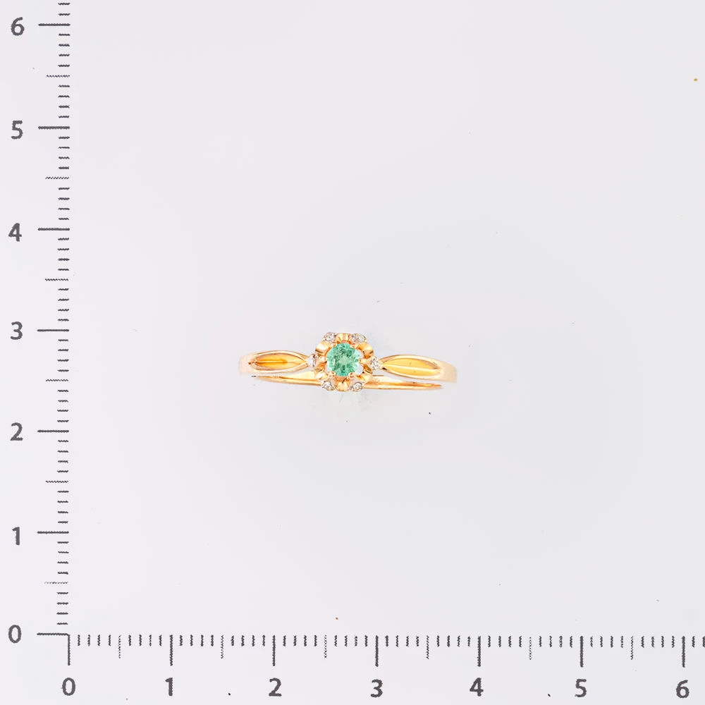 Кольцо с изумрудом из красного золота 585 пробы