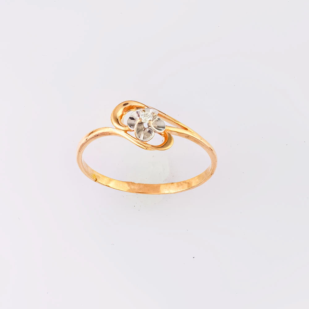 Кольцо с бриллиантом из красного золота 585 пробы