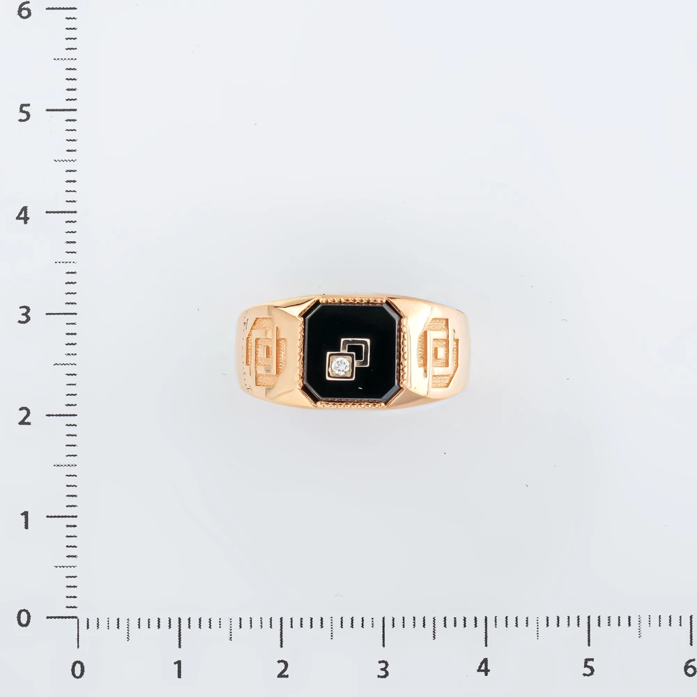 Кольцо с ониксом из красного золота 585 пробы Кольцо с ониксом из красного золота 585 пробы