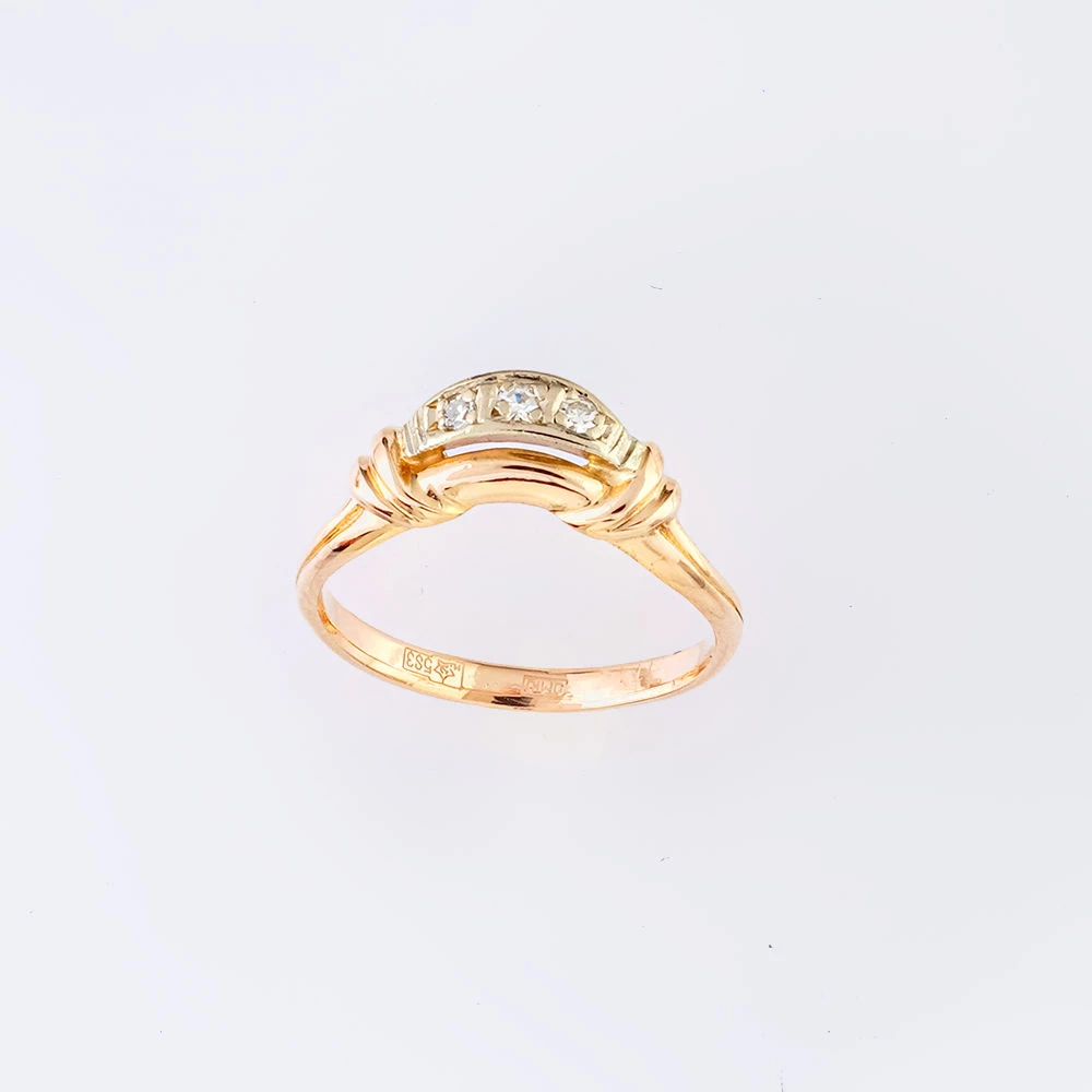 Кольцо с бриллиантом из красного золота 583 пробы