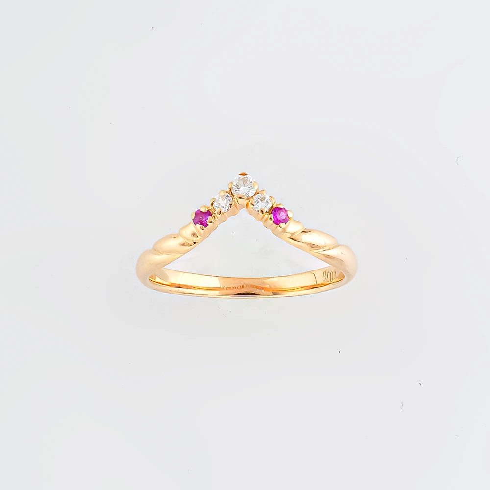 Кольцо с рубином синтетическим из красного золота 585 пробы