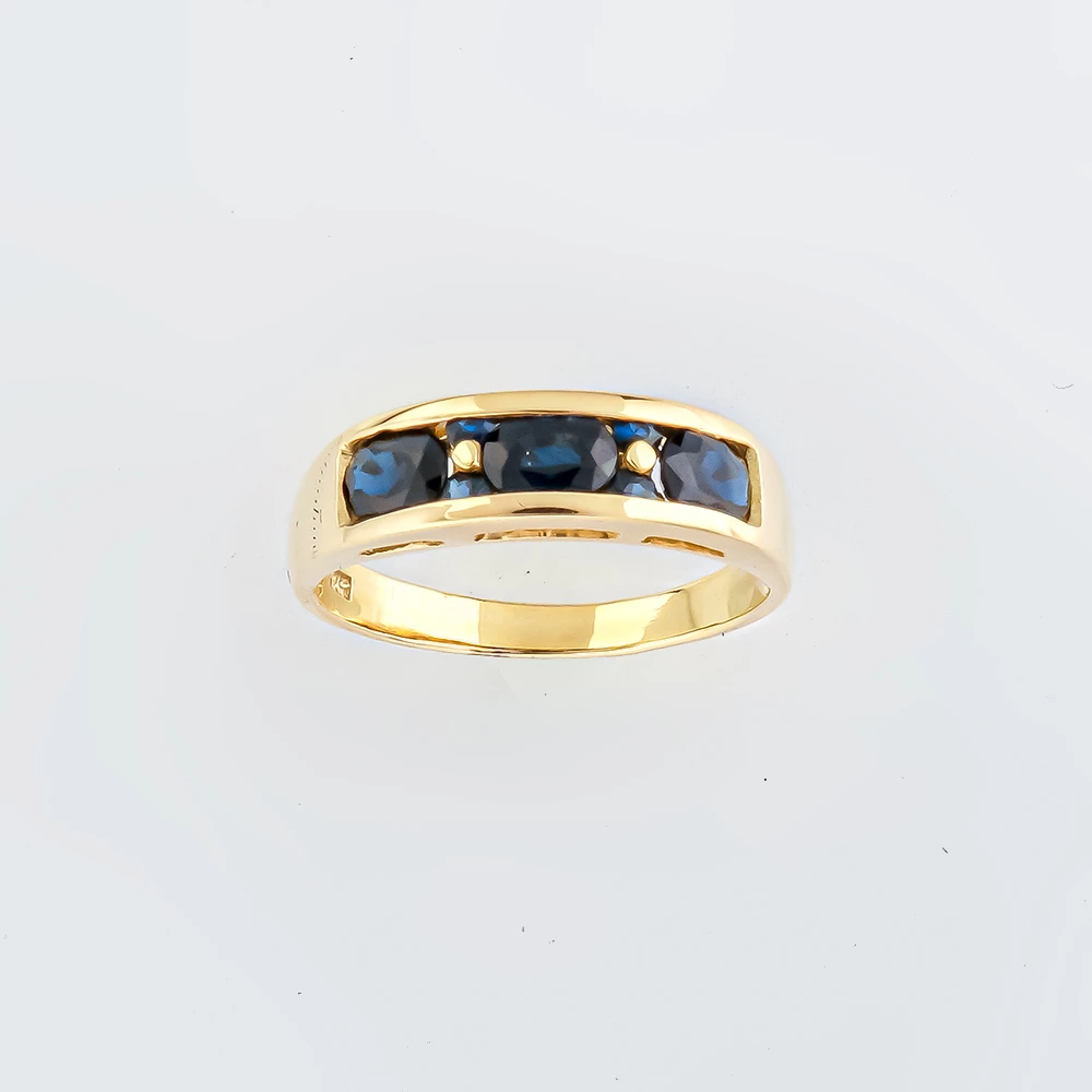 Кольцо с сапфиром из желтого золота 585 пробы Кольцо с сапфиром из желтого золота 585 пробы