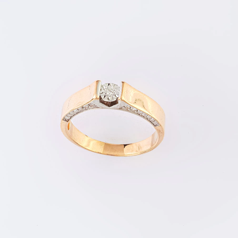 Кольцо с бриллиантом из красного золота 585 пробы