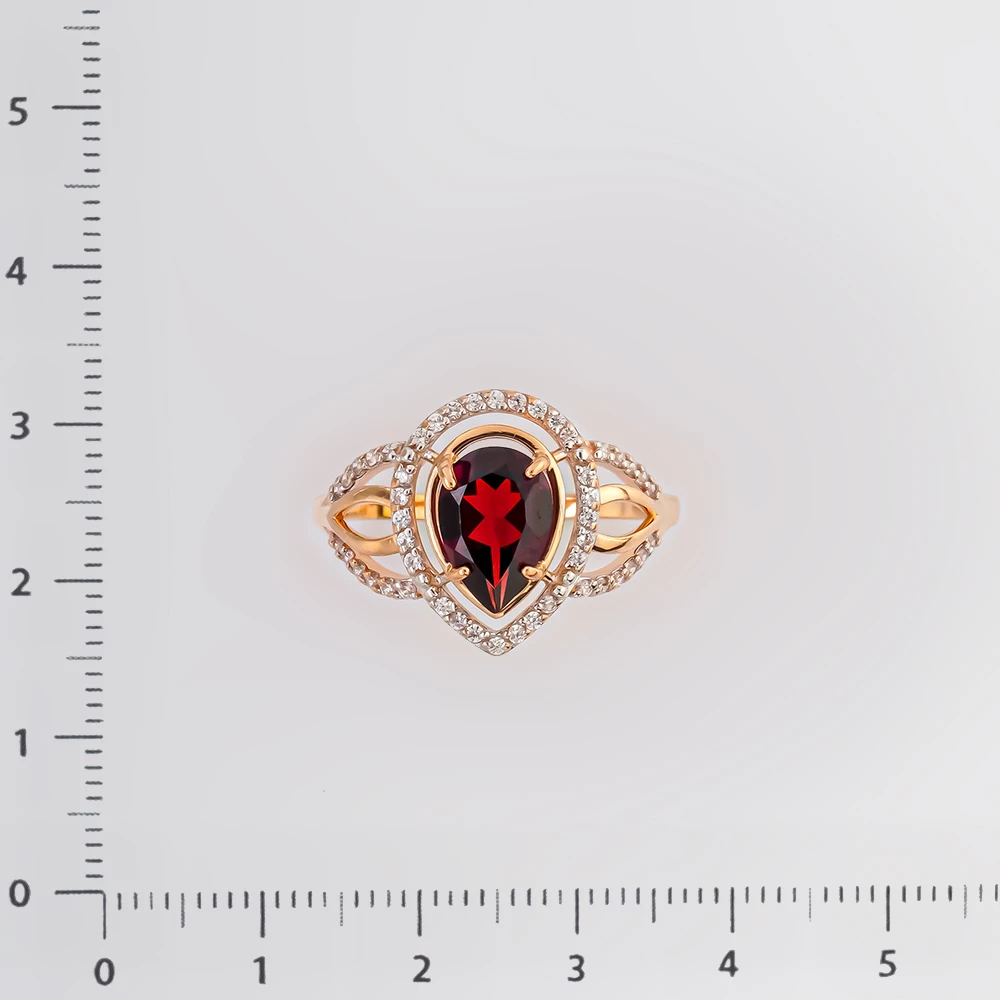 Кольцо с гранатом из красного золота 585 пробы