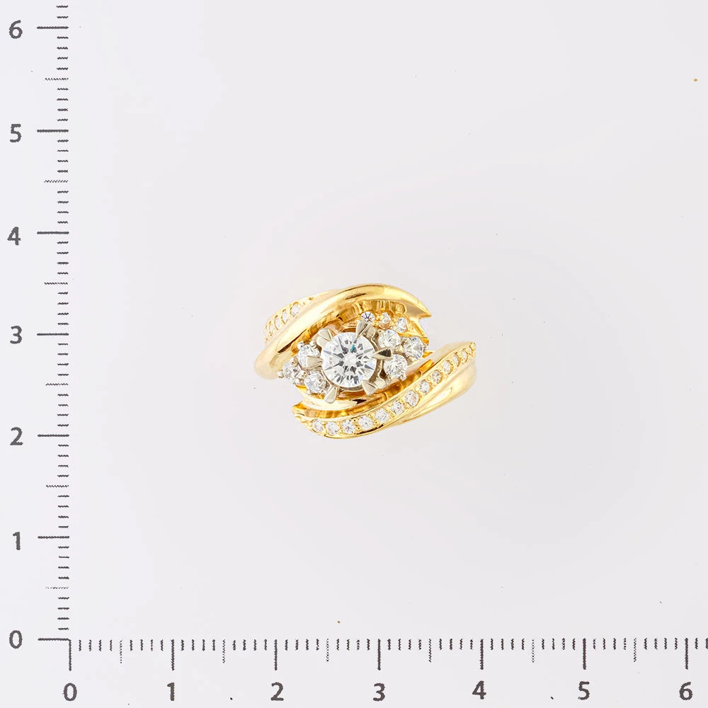 Кольцо с фианитом из желтого золота 585 пробы