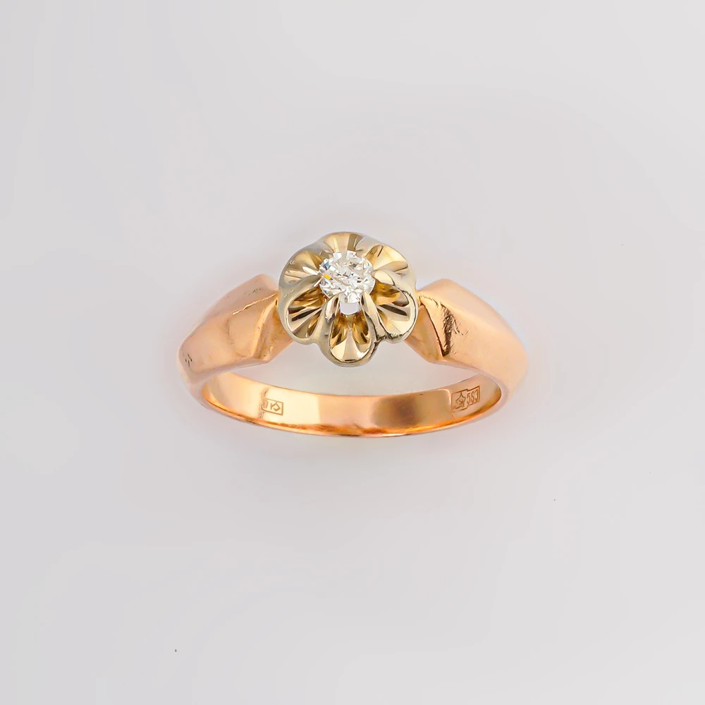 Кольцо с бриллиантом из красного золота 583 пробы