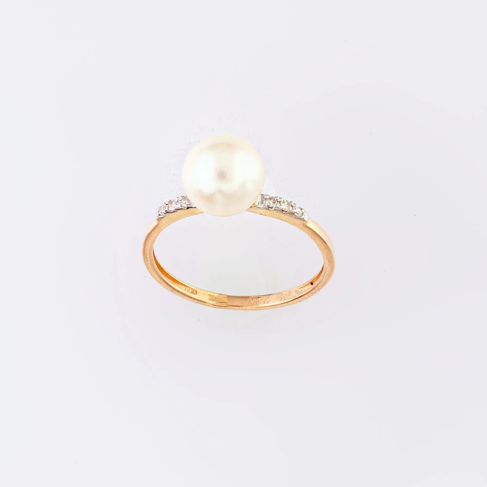 Кольцо с культивированным жемчугом из красного золота 585 пробы