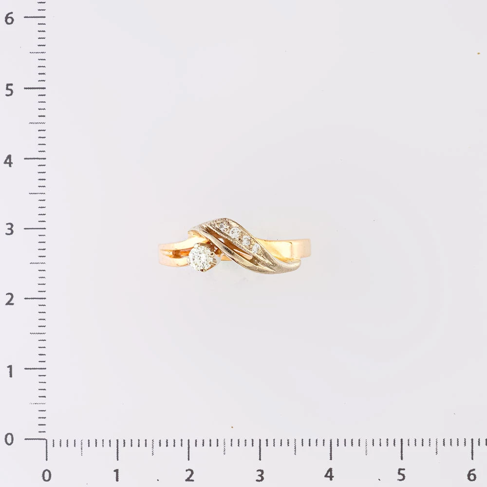 Кольцо с бриллиантом из красного золота 585 пробы