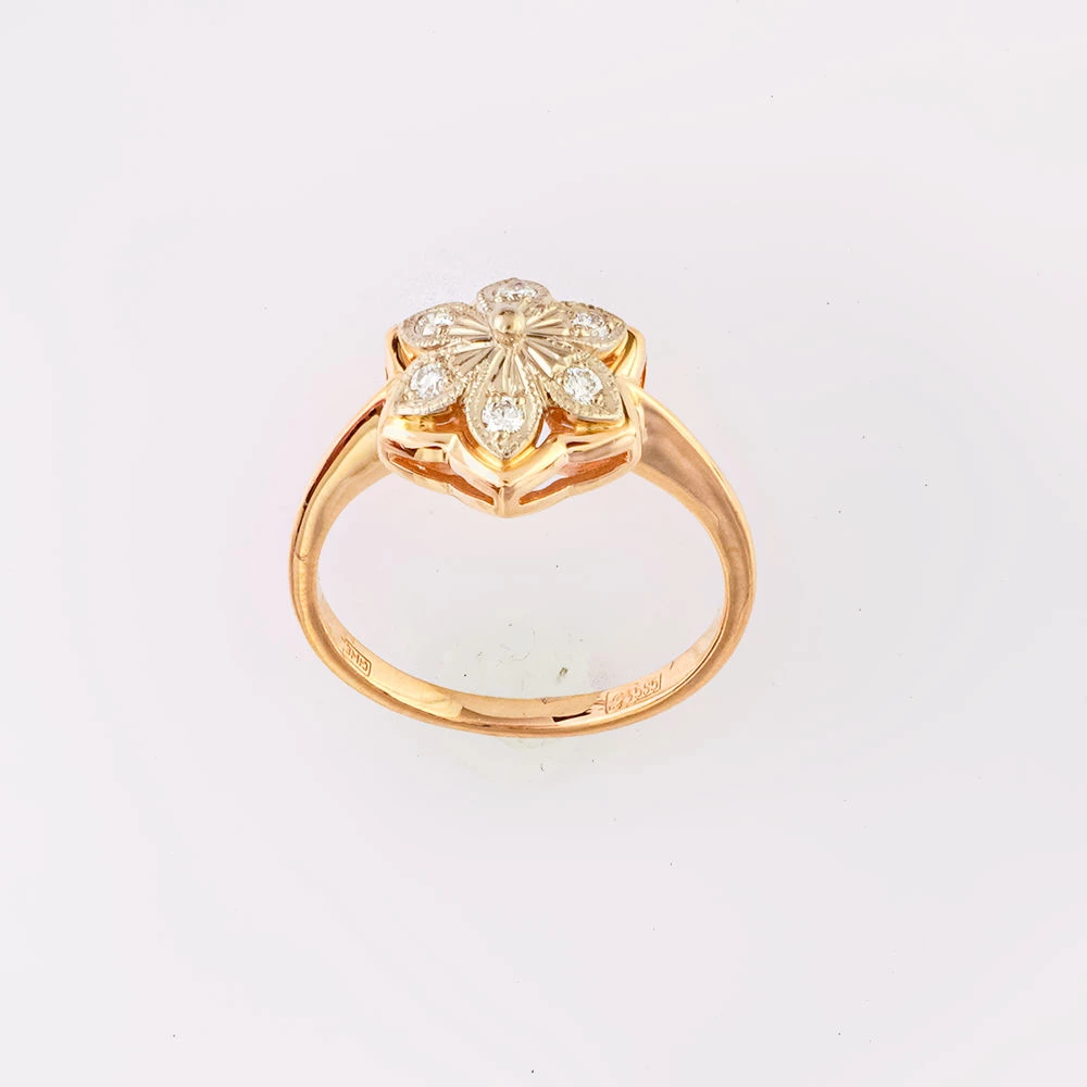 Кольцо с бриллиантом из красного золота 585 пробы