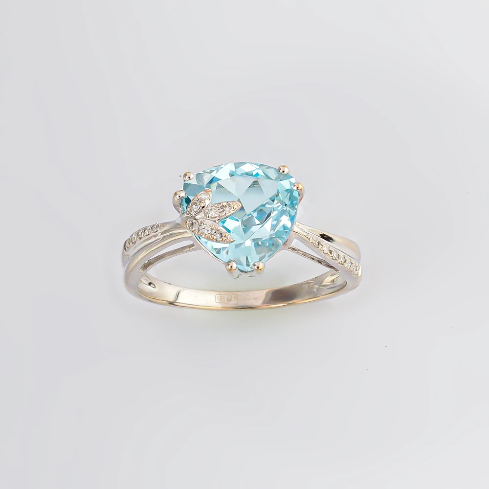 Кольцо с топазом из белого золота 585 пробы