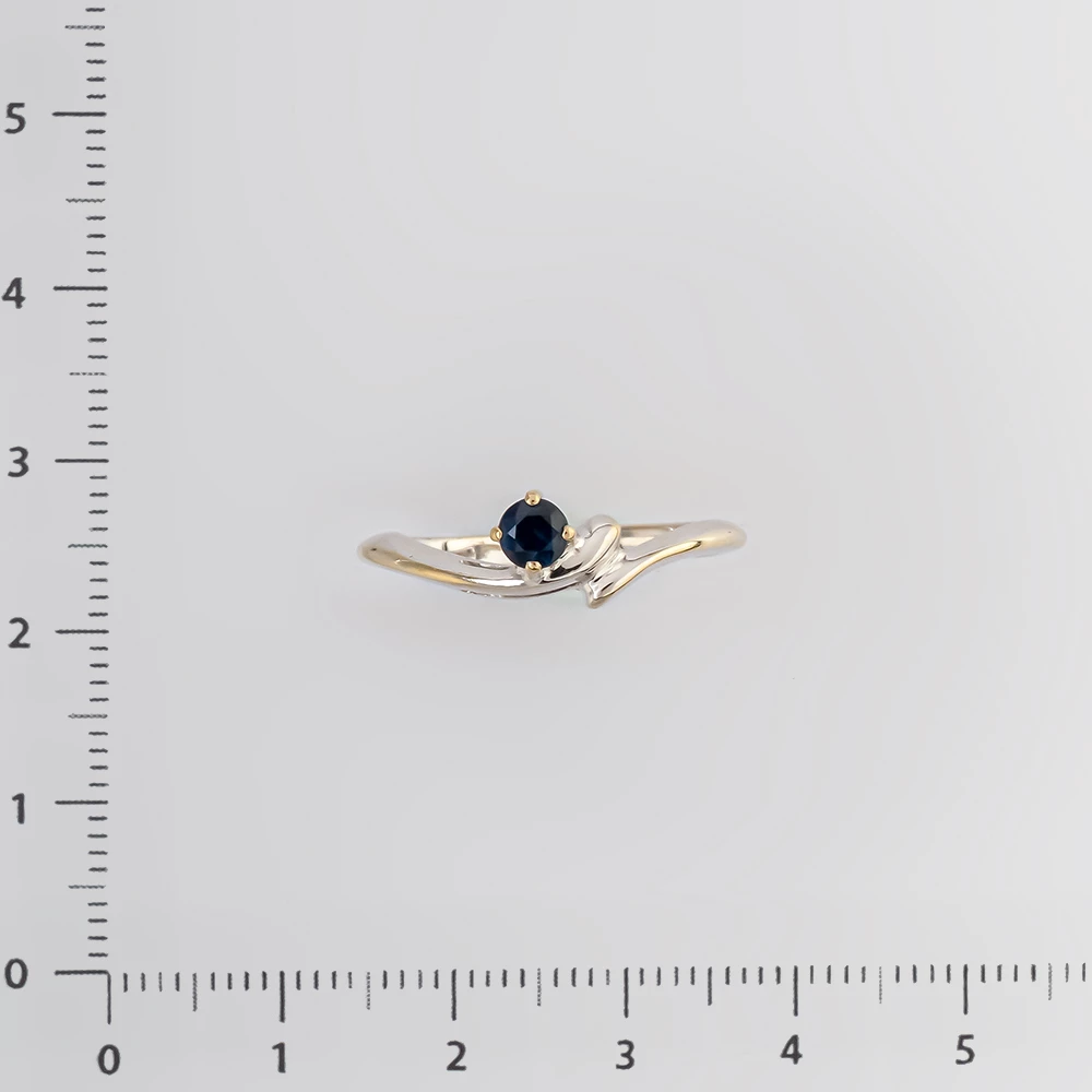 Кольцо с сапфиром из белого золота 585 пробы