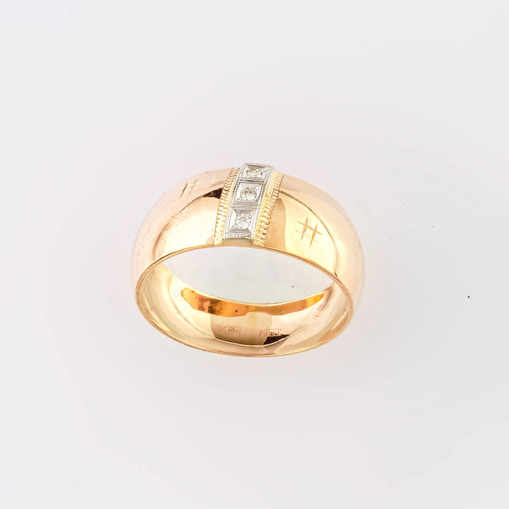 Кольцо с бриллиантом из красного золота 585 пробы