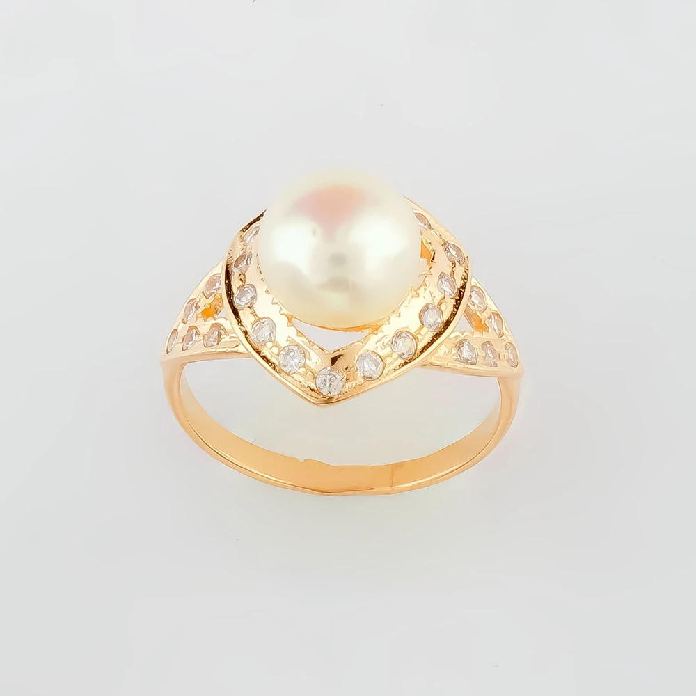 Кольцо с культивированным жемчугом из красного золота 585 пробы Кольцо с культивированным жемчугом из красного золота 585 пробы