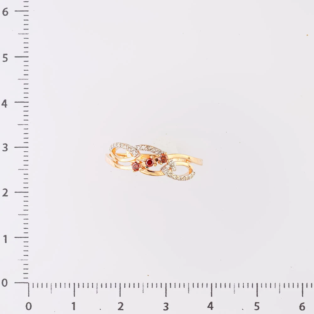 Кольцо с бриллиантом из красного золота 585 пробы