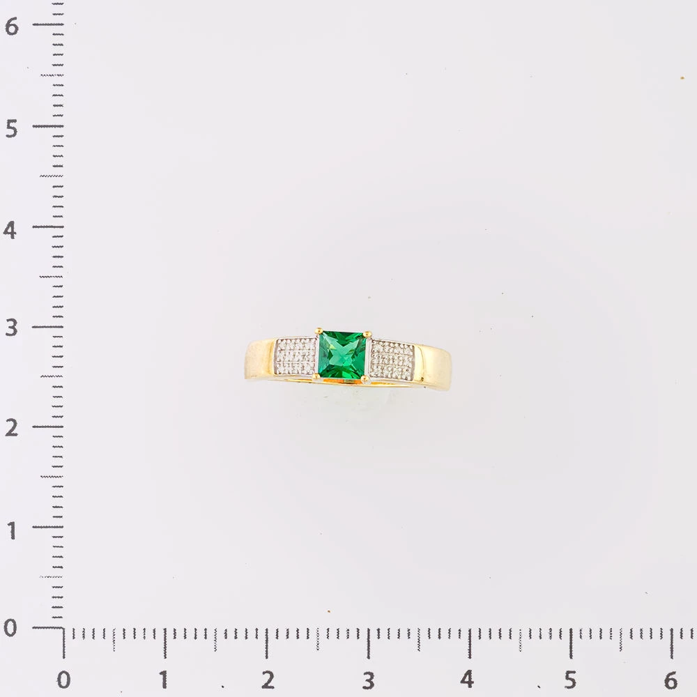 Кольцо с изумрудом синтетическим из красного золота 585 пробы