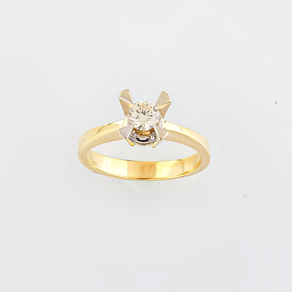 Кольцо с бриллиантом из желтого золота 585 пробы