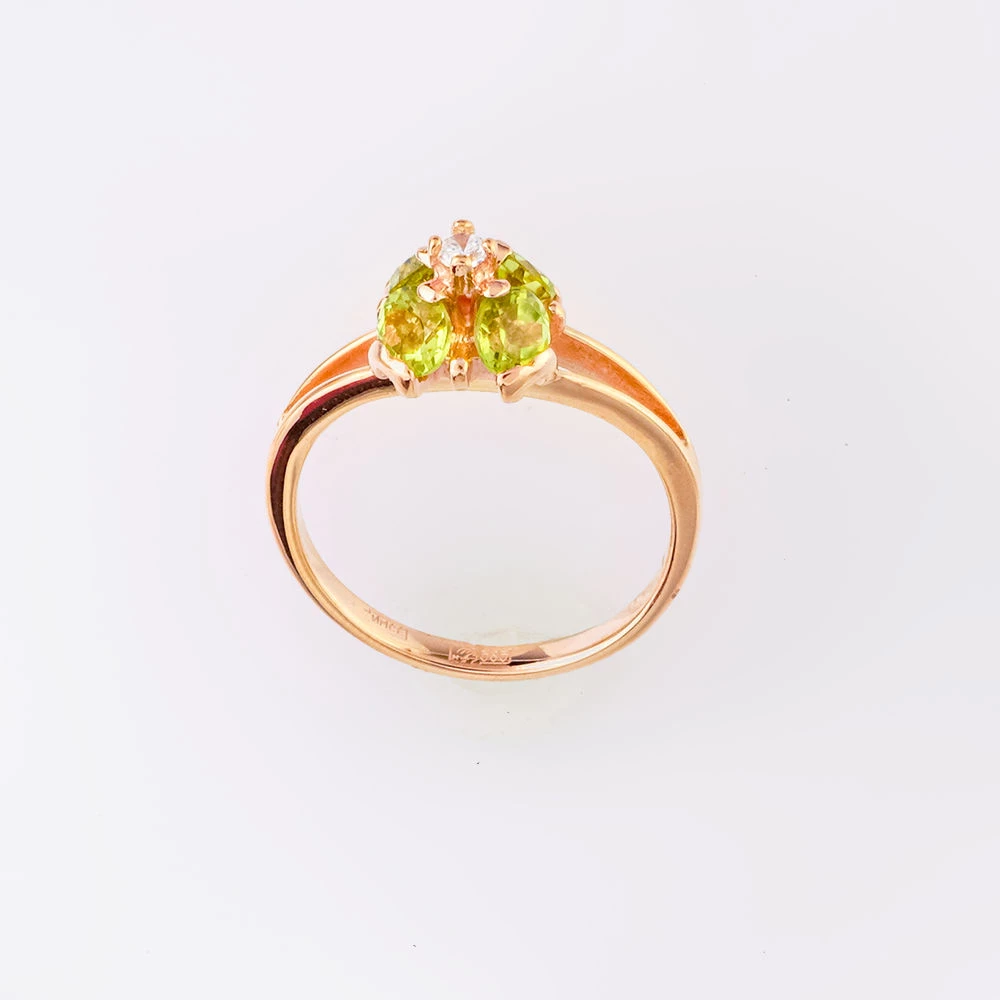 Кольцо с хризолитом из красного золота 585 пробы