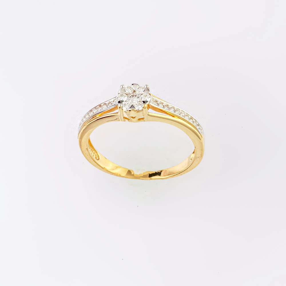 Кольцо с бриллиантом из желтого золота 585 пробы