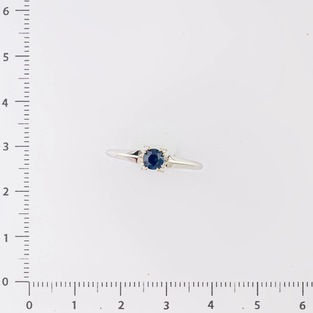 Кольцо с сапфиром из белого золота 585 пробы