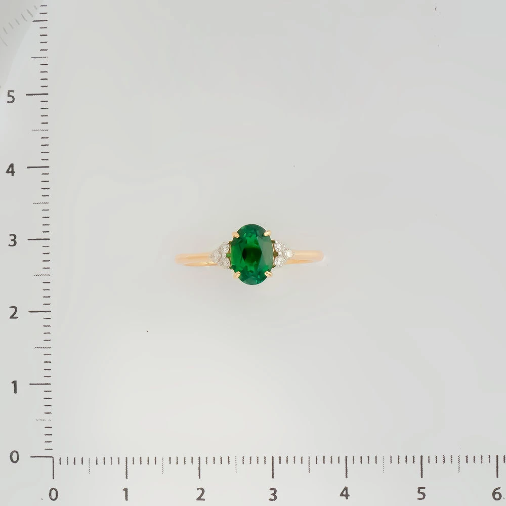 Кольцо с изумрудом синтетическим из красного золота 585 пробы