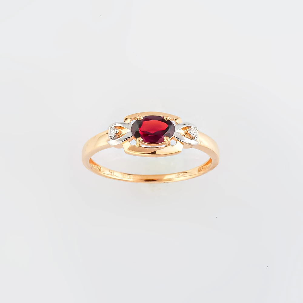 Кольцо с гранатом из красного золота 585 пробы