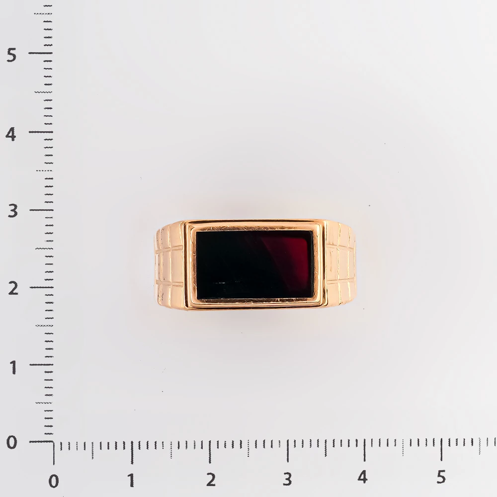 Кольцо с ониксом из красного золота 585 пробы