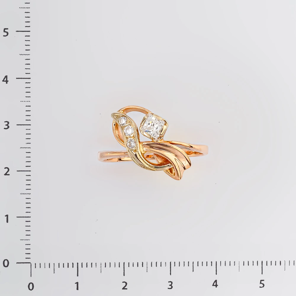 Кольцо с фианитом из красного золота 585 пробы